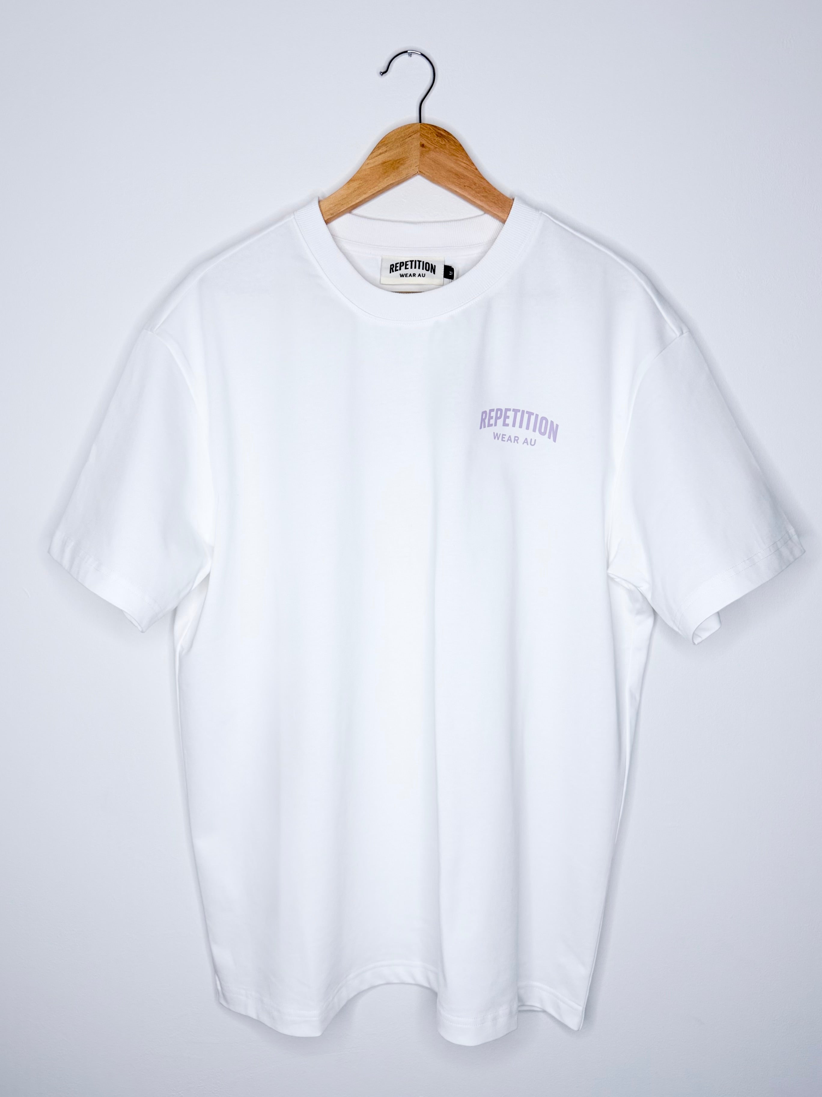 Hero Print Tee in Sage